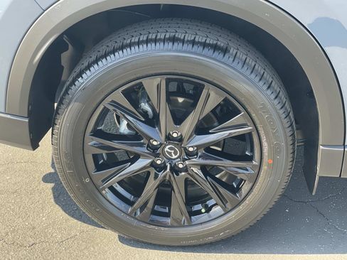 Used 2025 MAZDA CX-5 Carbon Edition image 30