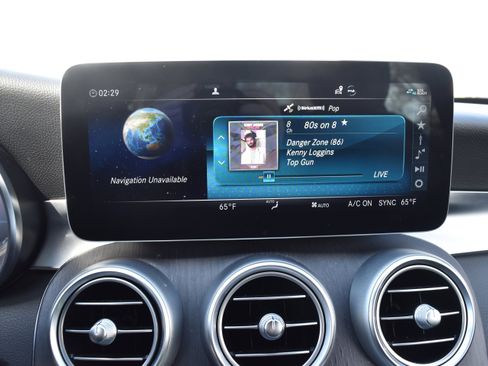 Used 2021 Mercedes-Benz C 300 4MATIC Sedan image 23