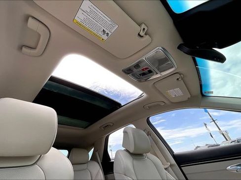 Certified 2026 Genesis GV70 2.5T AWD/4WD image 24