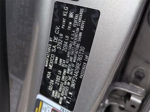 Used 2024 Kia Forte LXS image 33