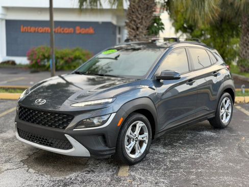Used 2022 Hyundai Kona SEL w/ Convenience Package AWD/4WD image 7