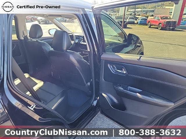 Certified 2023 Nissan Rogue SV w/ SV Premium B Package AWD/4WD image 30