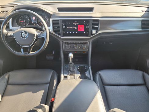 Used 2018 Volkswagen Atlas SE image 13
