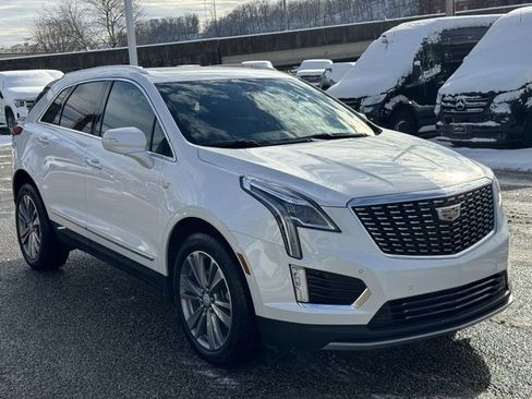 Used 2025 Cadillac XT5 Premium Luxury image 7