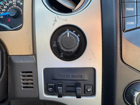 Used 2013 Ford F150 XLT w/ Luxury Equipment Group image 24