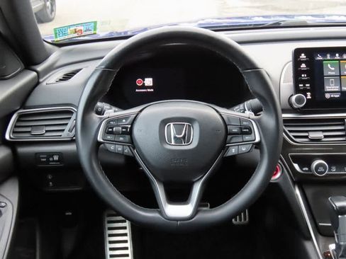 Used 2020 Honda Accord Sport image 19