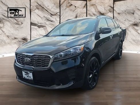 Used 2020 Kia Sorento S AWD/4WD image 1