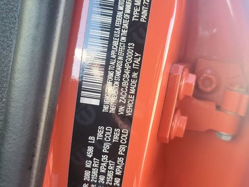 Used 2017 Jeep Renegade Trailhawk image 28