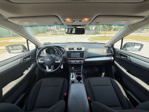 Used 2015 Subaru Outback 2.5i Premium AWD/4WD image 14