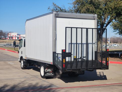 New 2025 Chevrolet Low Cab Forward image 3