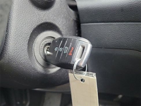 Used 2017 Kia Forte LX image 25