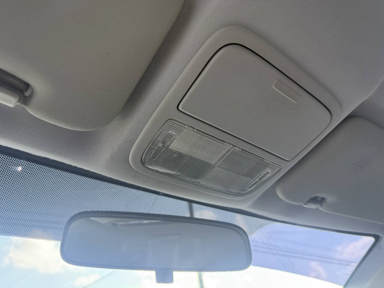 Used 2011 Honda CR-V LX image 20
