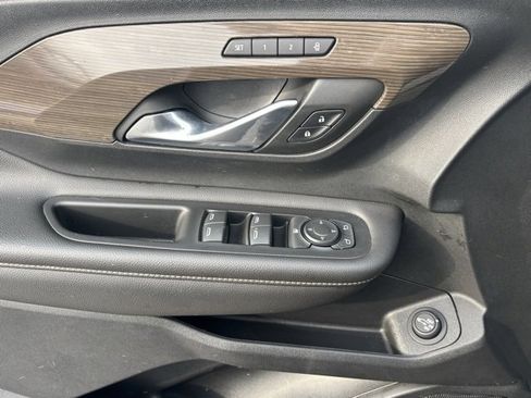 Certified 2022 GMC Terrain Denali w/ Denali Premium Package image 11