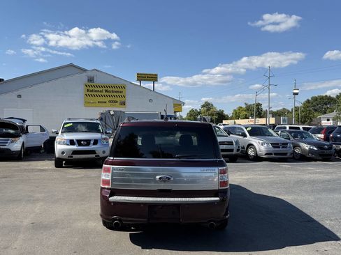 Used 2011 Ford Flex Limited w/ Rapid Spec Order Code AWD/4WD image 5