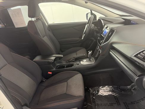 Used 2021 Subaru Crosstrek 2.0i Premium w/ Moonroof Package image 29