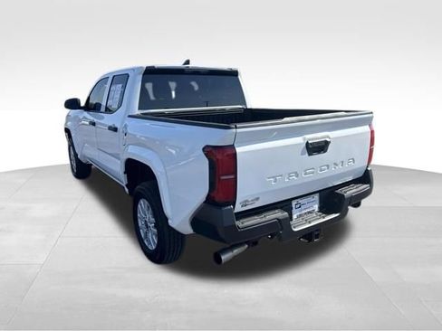 Used 2024 Toyota Tacoma SR AWD/4WD image 3