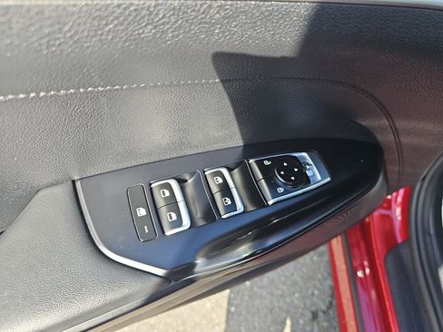 Used 2022 Kia K5 GT-Line image 9