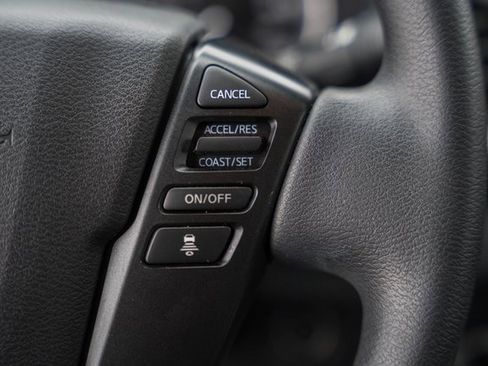 Used 2023 Nissan Frontier SV w/ Technology Package image 28