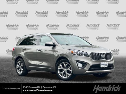 Used 2017 Kia Sorento SX AWD/4WD image 1