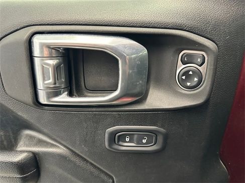 Used 2021 Jeep Wrangler Unlimited Sport image 20