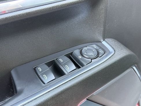 Used 2024 GMC Sierra 1500 Elevation image 22