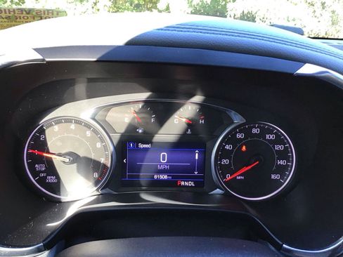 Used 2021 Chevrolet Blazer LT FWD image 12