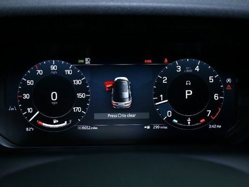 Used 2025 Land Rover Discovery Sport S image 22