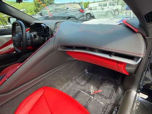 Used 2022 Chevrolet Corvette Stingray Premium Cpe w/ Battery Protection Package RWD image 40