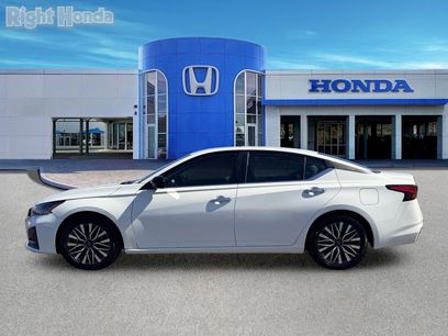 Used 2025 Nissan Altima 2.5 SV