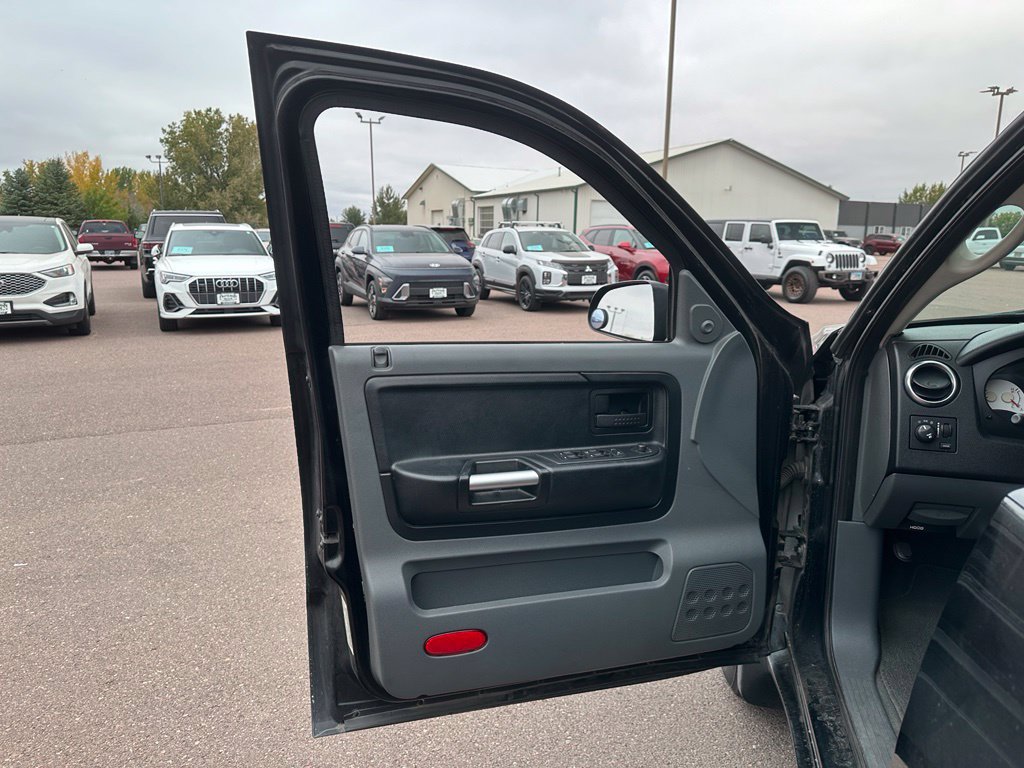 Used 2006 Mitsubishi Raider LS AWD/4WD image 11