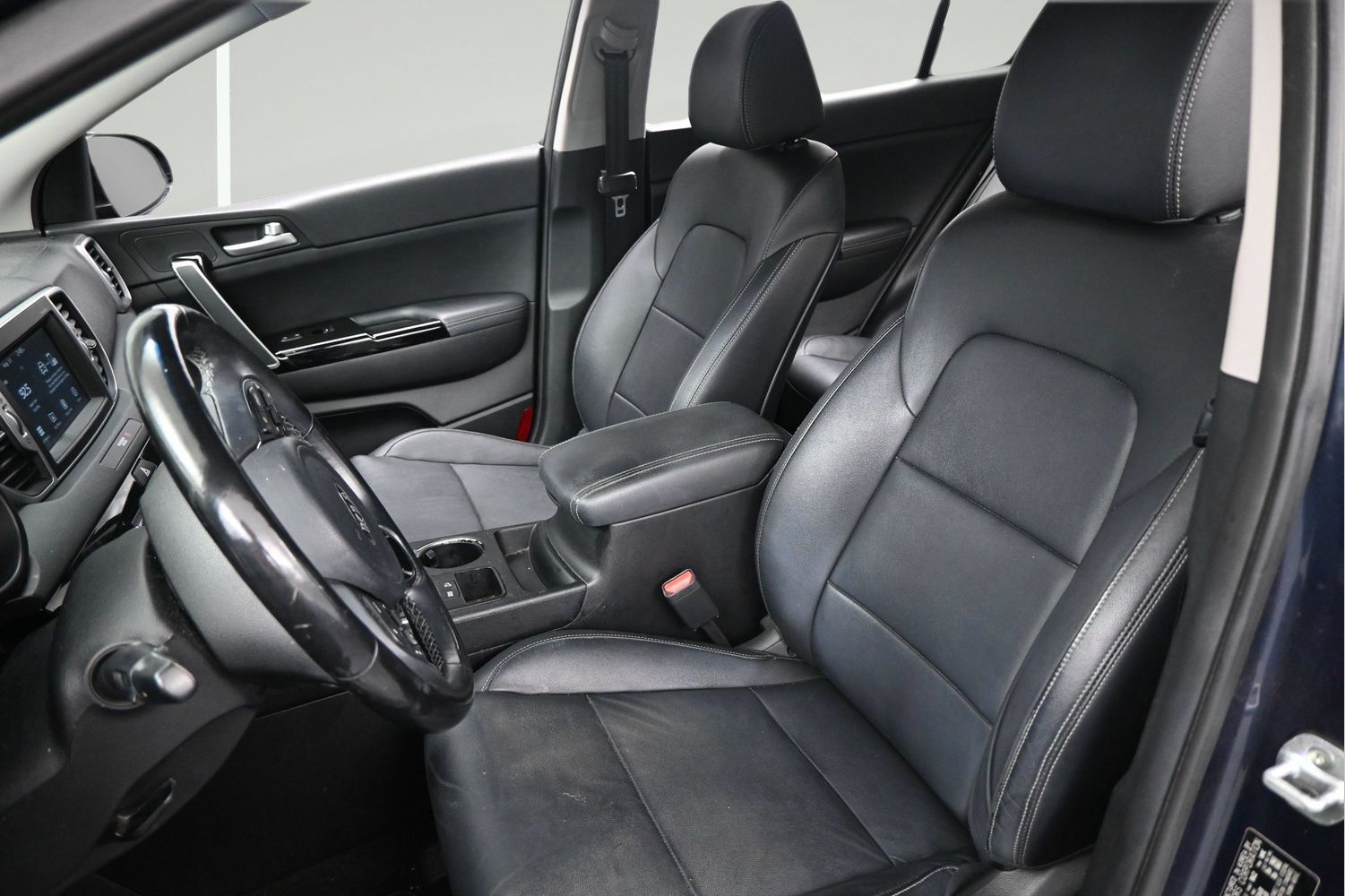 Used 2018 Kia Sportage EX w/ EX Premium Package FWD image 9
