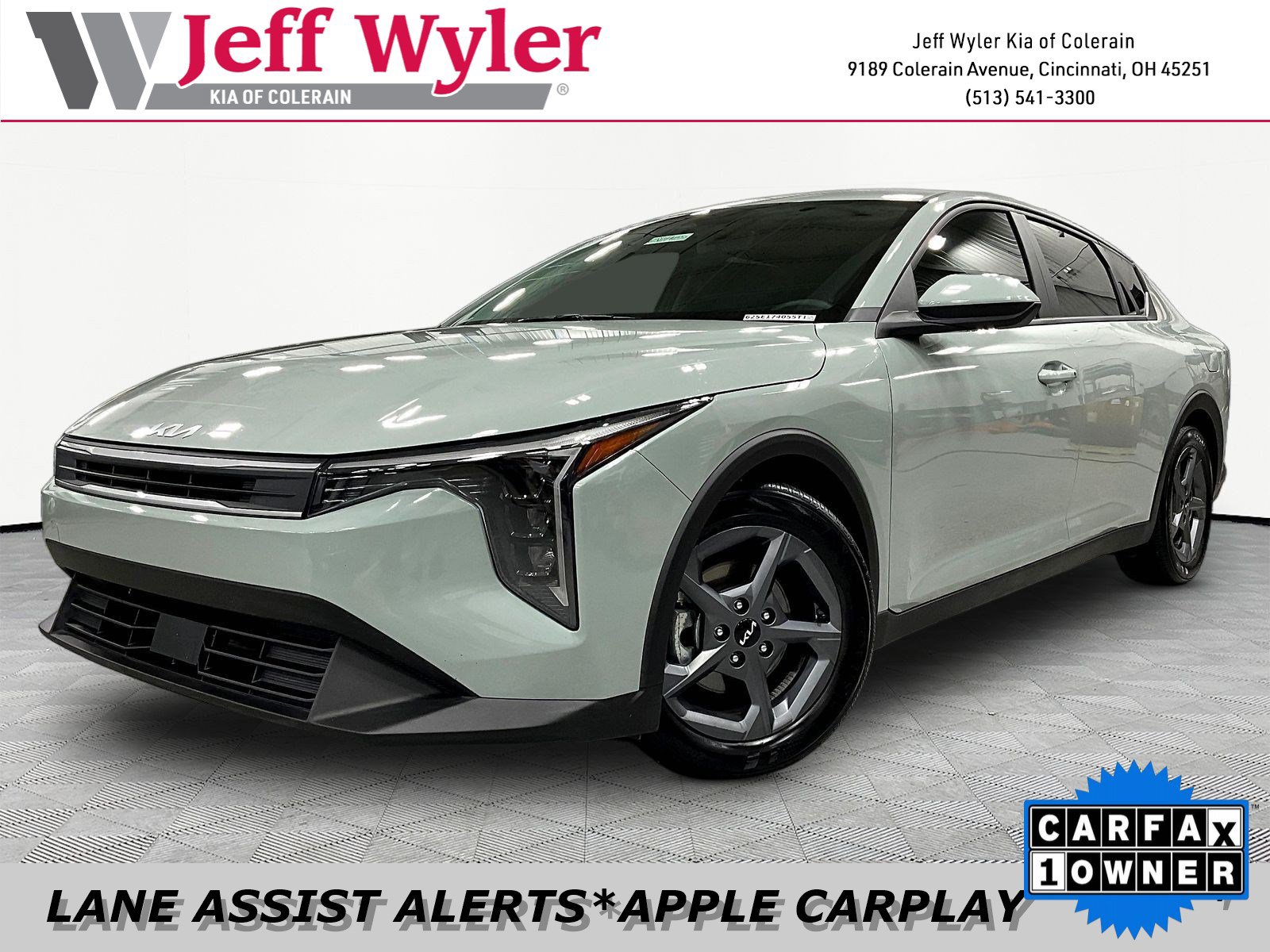 Used 2025 Kia K4 FWD image 1