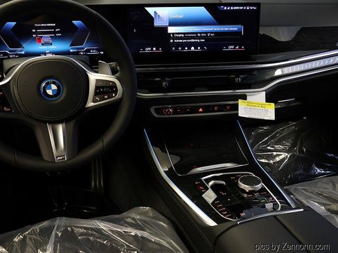 New 2026 BMW X5 xDrive50e w/ M Sport Package image 17