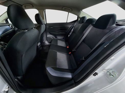 Used 2025 Nissan Versa SV FWD image 28