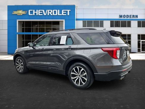 Used 2020 Ford Explorer ST w/ Premium Technology Package image 3