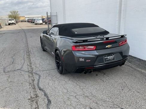 Used 2018 Chevrolet Camaro SS image 28