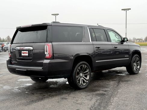 Used 2017 GMC Yukon XL Denali w/ Open Road Package image 3