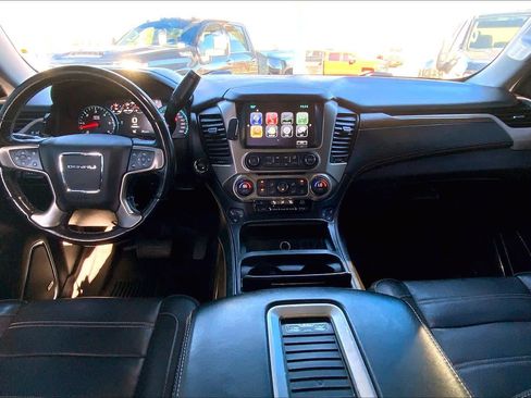 Used 2019 GMC Yukon XL Denali w/ Open Road Package image 15