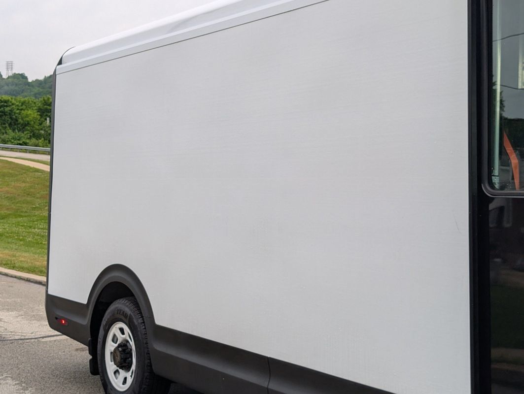 Used 2024 Chevrolet Brightdrop 600 w/ Commercial Equipment Package AWD/4WD image 16
