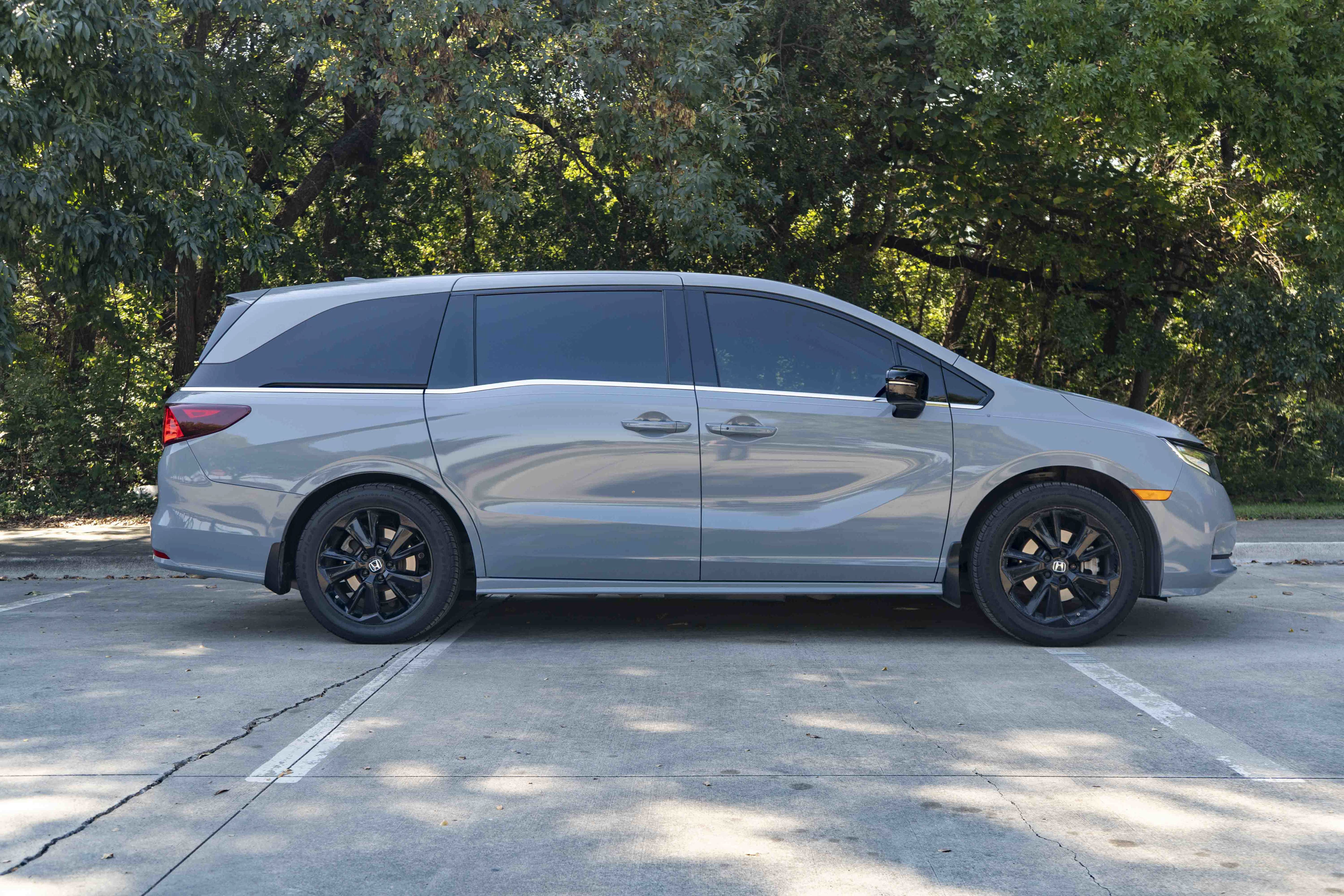 Used 2024 Honda Odyssey Sport image 10