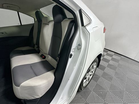Used 2025 Toyota Corolla LE FWD image 25