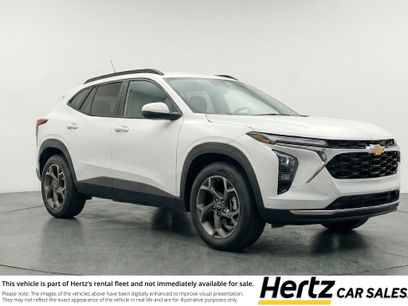Used 2025 Chevrolet Trax LT
