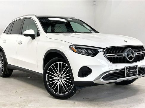 New 2026 Mercedes-Benz GLC 300 image 1