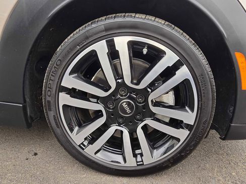 Used 2023 MINI Cooper S image 9