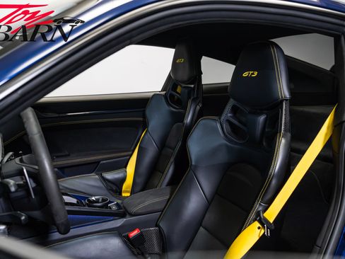 Used 2022 Porsche 911 GT3 RWD image 22