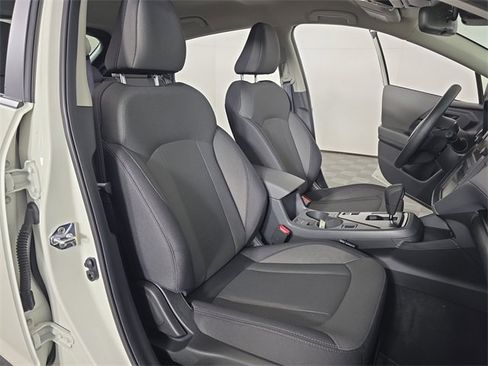 Certified 2025 Subaru Crosstrek 2.0i image 18