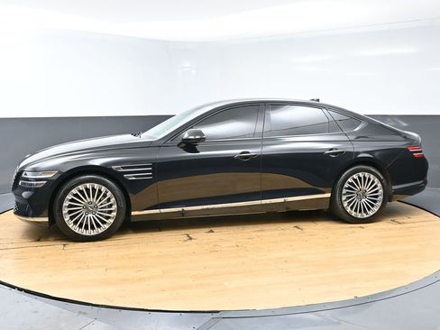 Used 2023 Genesis Electrified G80 image 6