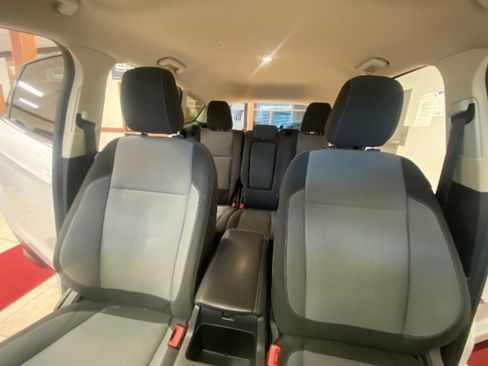 Used 2018 Ford Escape SE image 19