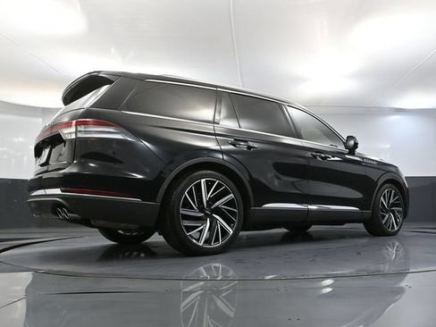 Used 2025 Lincoln Aviator Reserve w/ Equipment Group 201A AWD/4WD image 66
