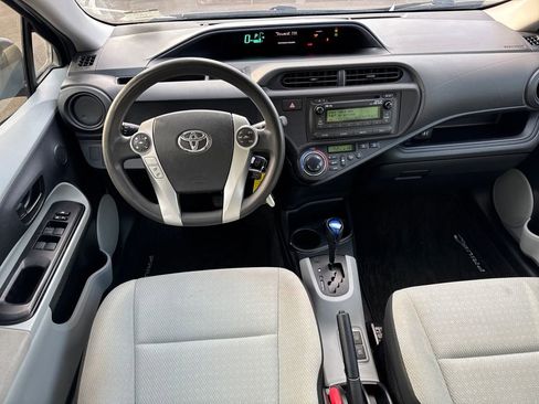 Used 2012 Toyota Prius C One image 12